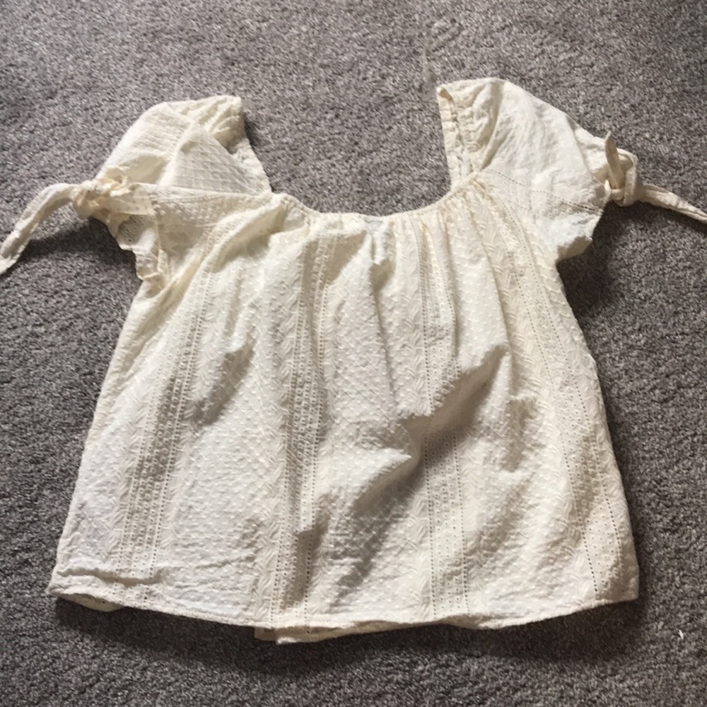 Target Universal Thread Eyelet Boho Top - Picture 3 of 6
